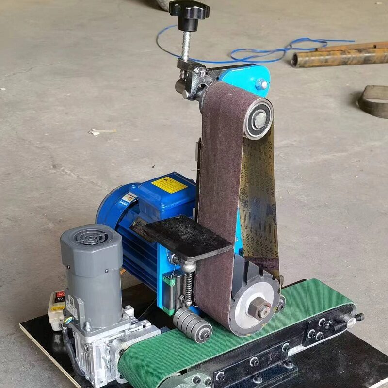 Room number plate polishing machine