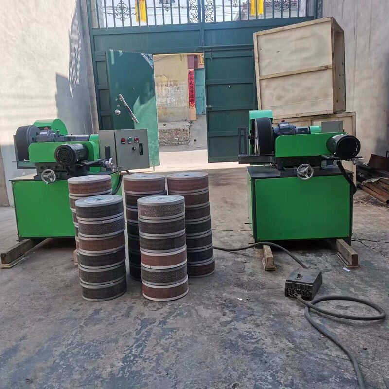 Screw rod polishing machine
