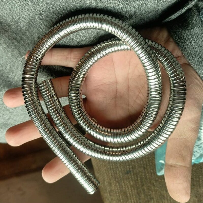 Flexible Shower Hose Polishing Machine