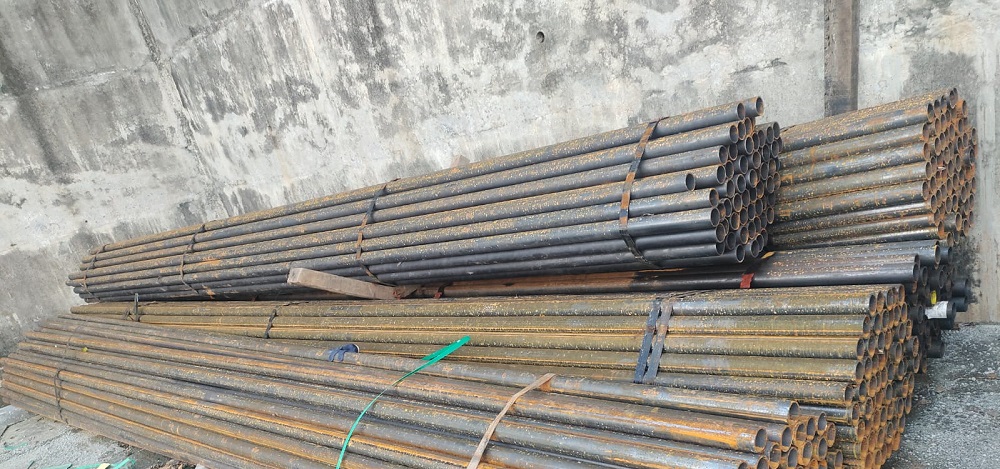 Fire groove pipe polishing machine